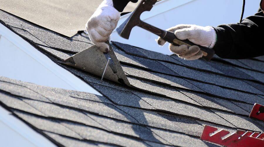 Expert Emergency Roof Repairs services in Locust Grove, OK